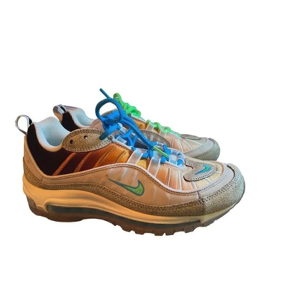 Nike Air Max 98 NYC Edition Sneakers Running Shoes Unique Design - Picture 2 of 10